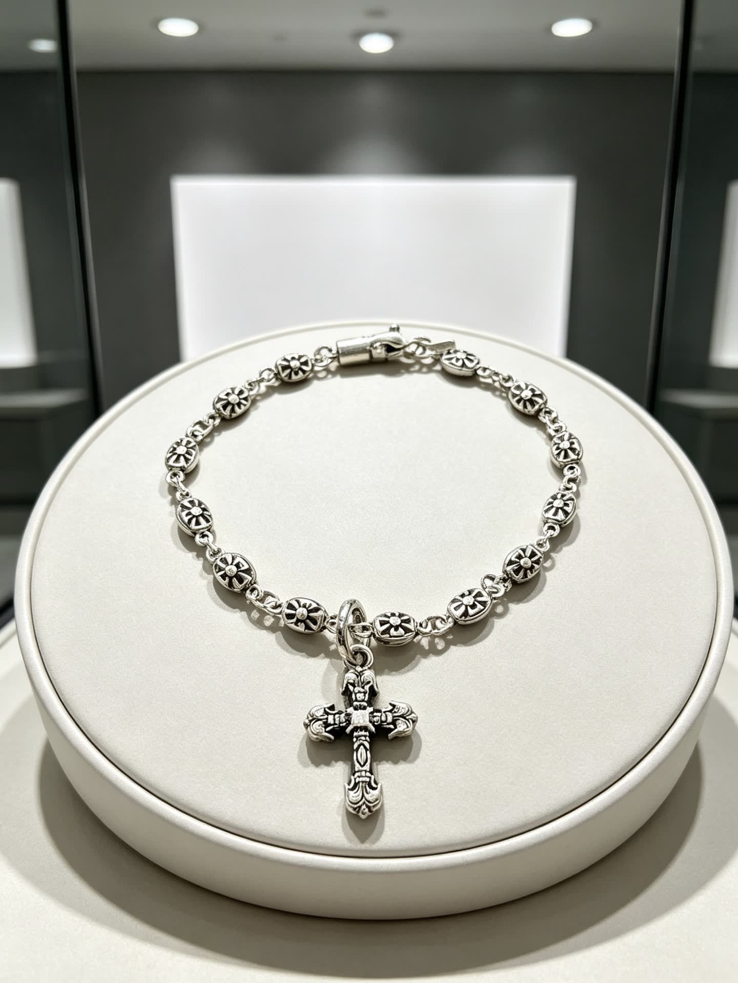Chrome Hearts Black Rose Jewelry Silver Cross Bracelet